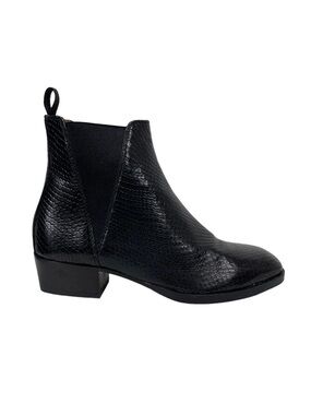 Triver Flight Women's Black Chelsea Boots 37